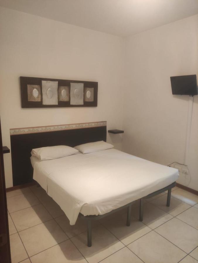 דירות סיינה Casa Di Roberto מראה חיצוני תמונה