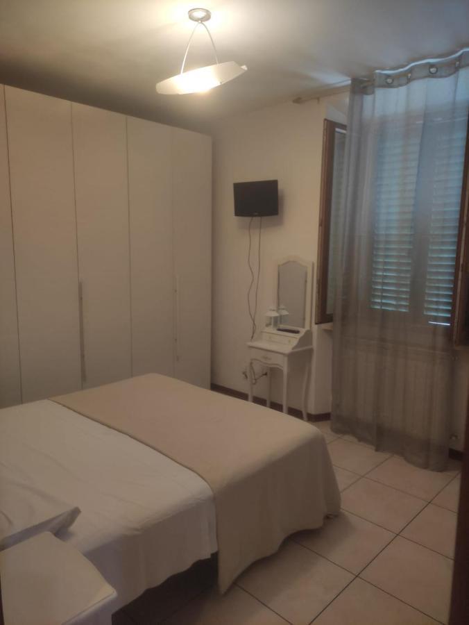 דירות סיינה Casa Di Roberto מראה חיצוני תמונה